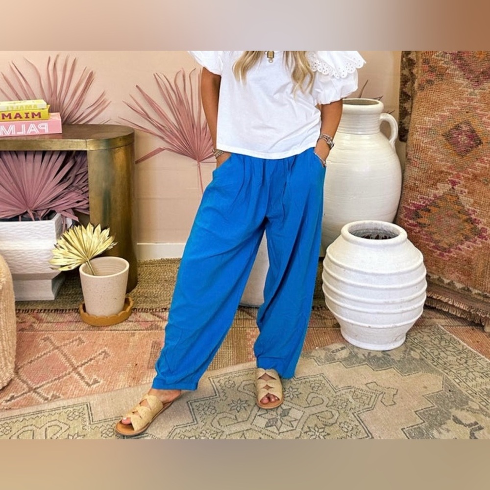 NWT Double Zero Mid- Rise Wide Leg Women’s Pants in Blue.